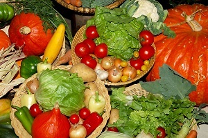 buntes Foto mit Obst und Gemüse