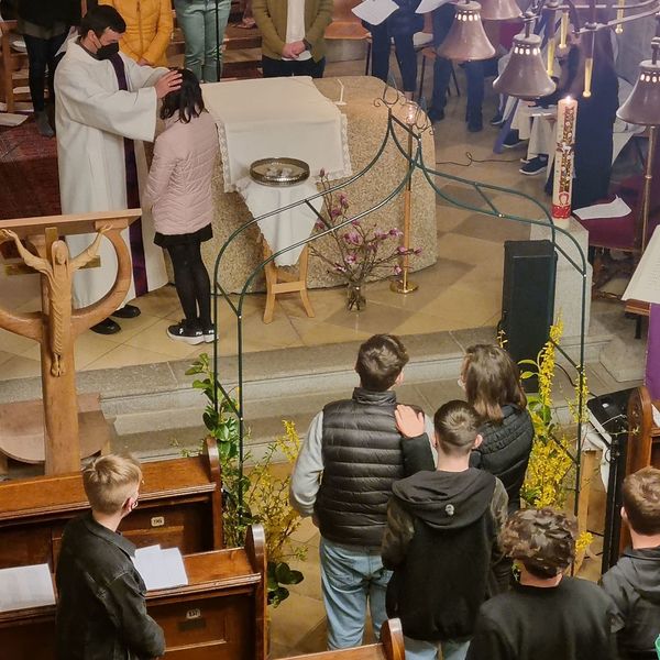 Firmvorbereitung 2022 / © Foto: FaGoDi-Team Firmlings-Vorstellungs-Gottesdienst